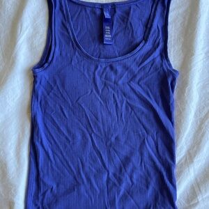 SKIMS Vibrant Blue Ribbed Tank Top size S NWOT